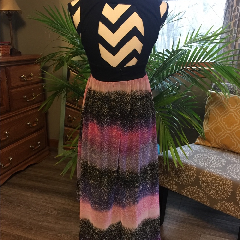 Material Girl Hi Low Open Back Tank Dress - Picture 4 of 6